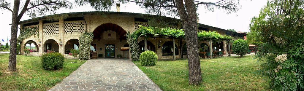 Agriturismo Isola Augusta Palazzolo dello Stella ภายนอก รูปภาพ