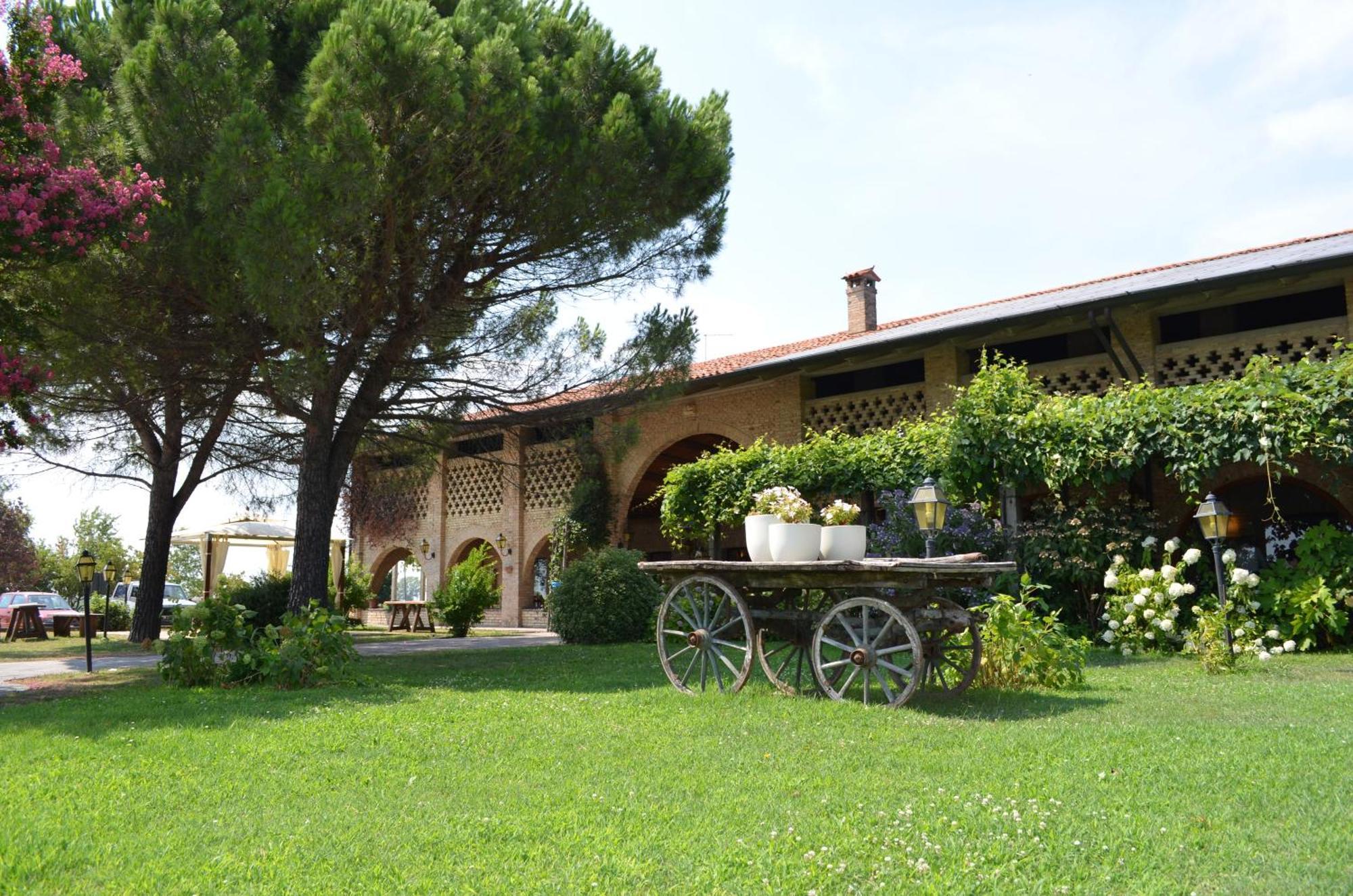 Agriturismo Isola Augusta Palazzolo dello Stella ภายนอก รูปภาพ