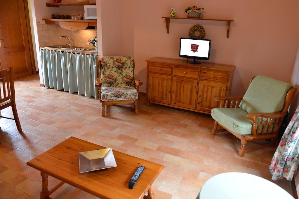 Agriturismo Isola Augusta Palazzolo dello Stella ห้อง รูปภาพ