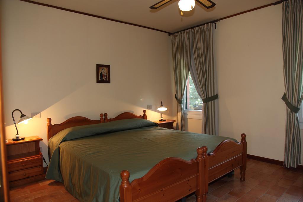 Agriturismo Isola Augusta Palazzolo dello Stella ภายนอก รูปภาพ