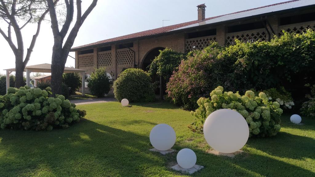 Agriturismo Isola Augusta Palazzolo dello Stella ภายนอก รูปภาพ