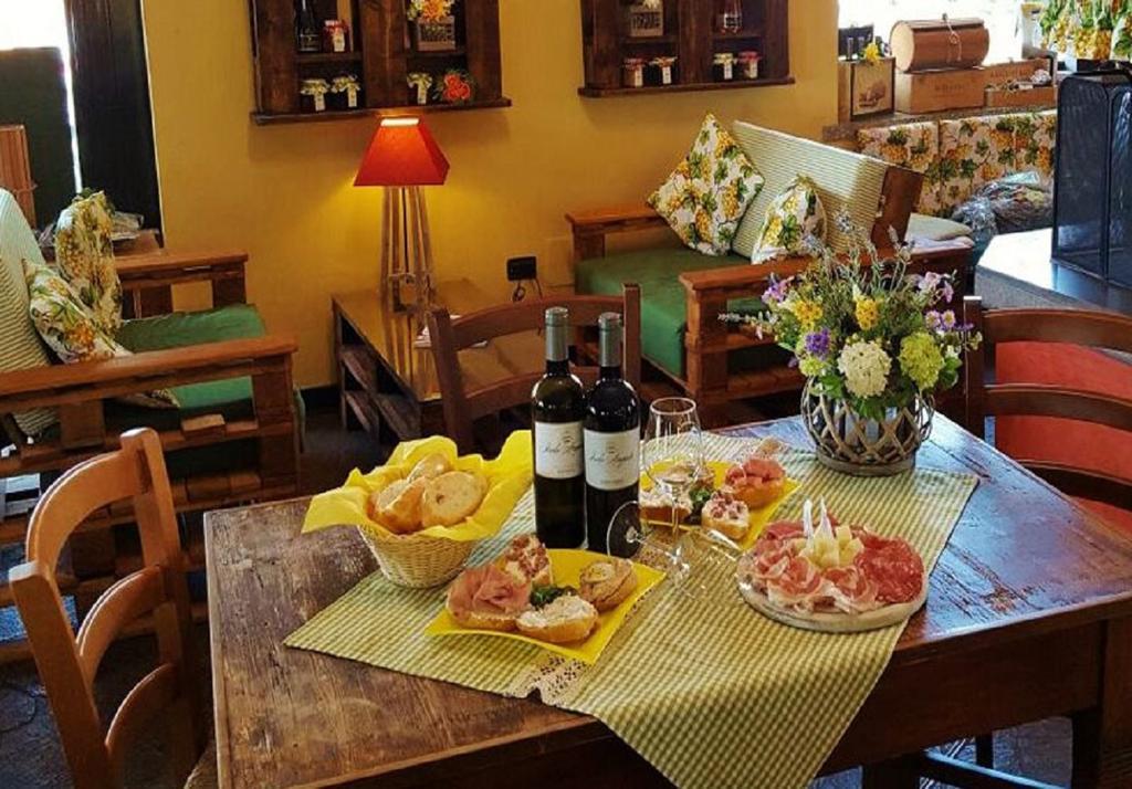 Agriturismo Isola Augusta Palazzolo dello Stella ภายนอก รูปภาพ