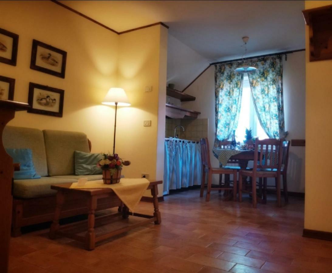 Agriturismo Isola Augusta Palazzolo dello Stella ภายนอก รูปภาพ