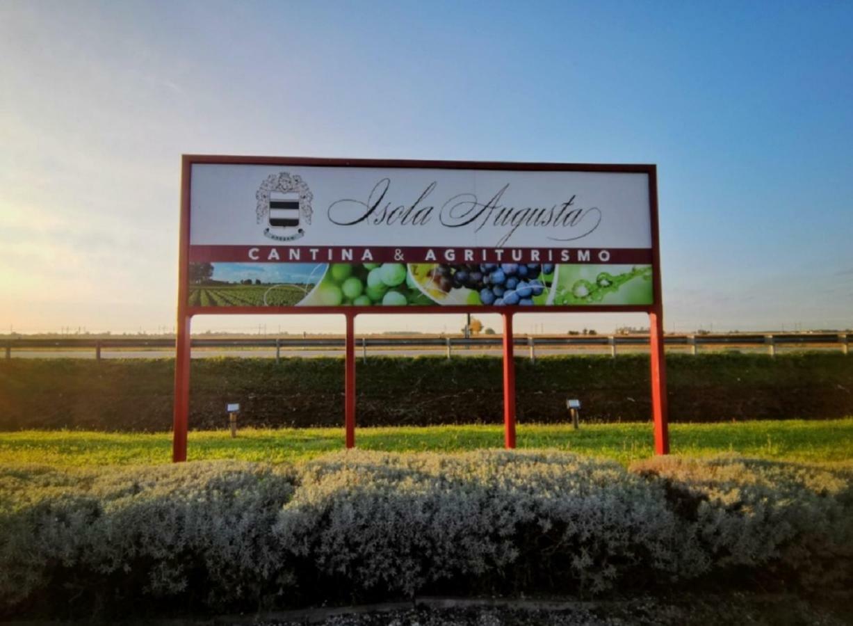 Agriturismo Isola Augusta Palazzolo dello Stella ภายนอก รูปภาพ
